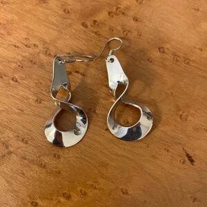Silver twisty earrings